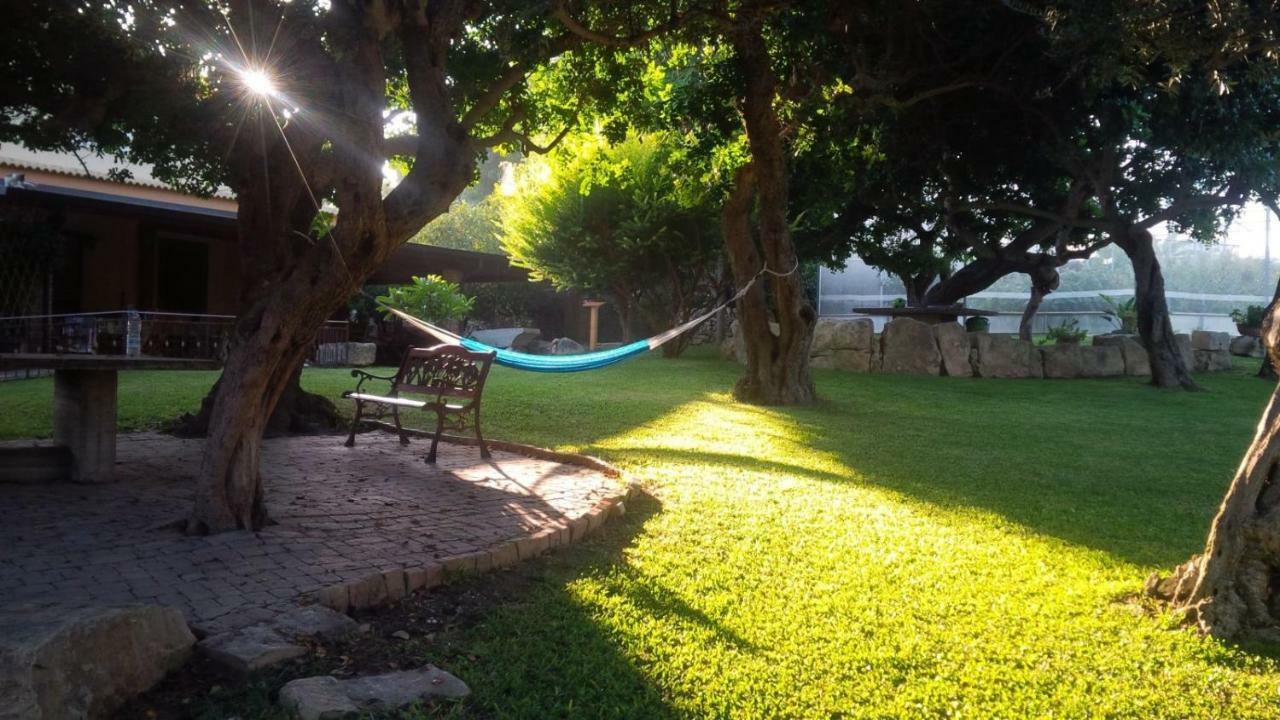 Villa Giulia - Sicilian Luxury Garden Punta Secca Kültér fotó